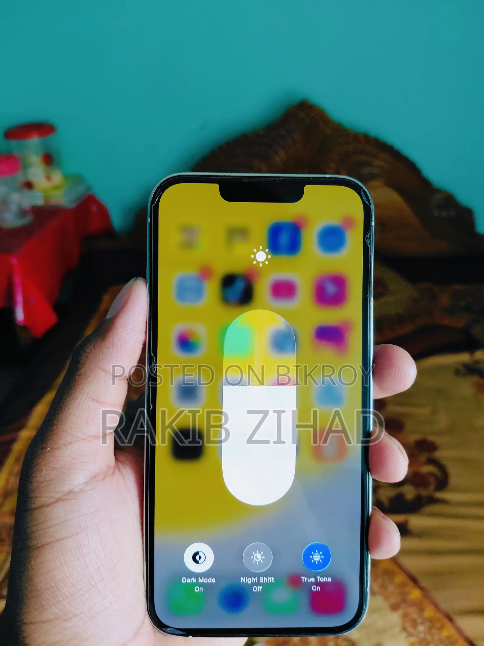 Cat 128 GB White