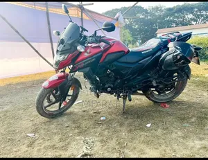 Honda X-Blade 160 2022 Red