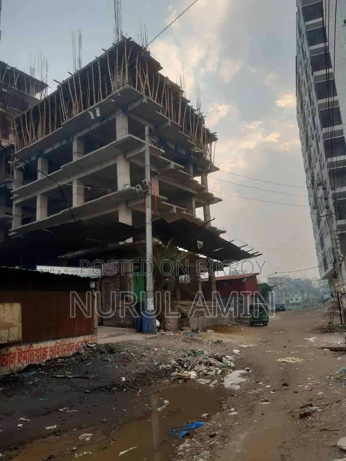 3-bedroom Apartment in Dhaka, Jatrabari for sale