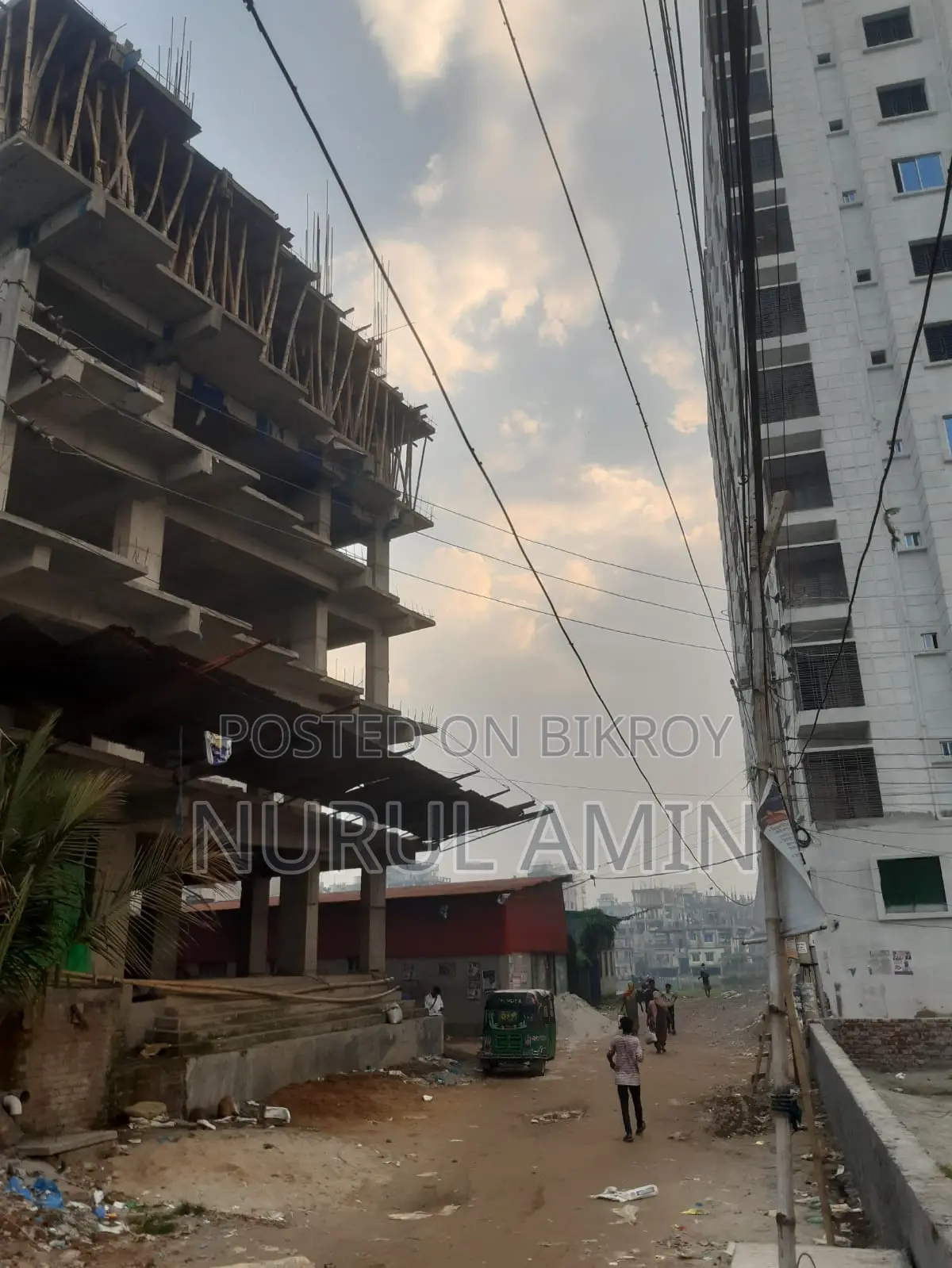3-bedroom Apartment in Dhaka, Jatrabari for sale