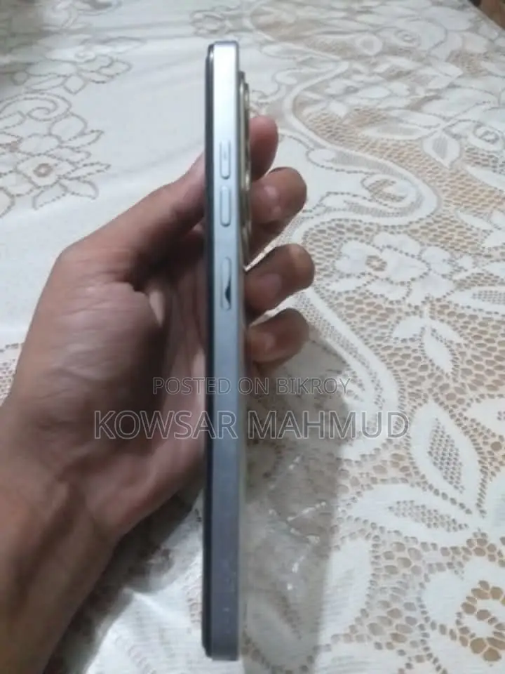 টেকনো স্পার্ক ২০ ২৫৬ জিবি