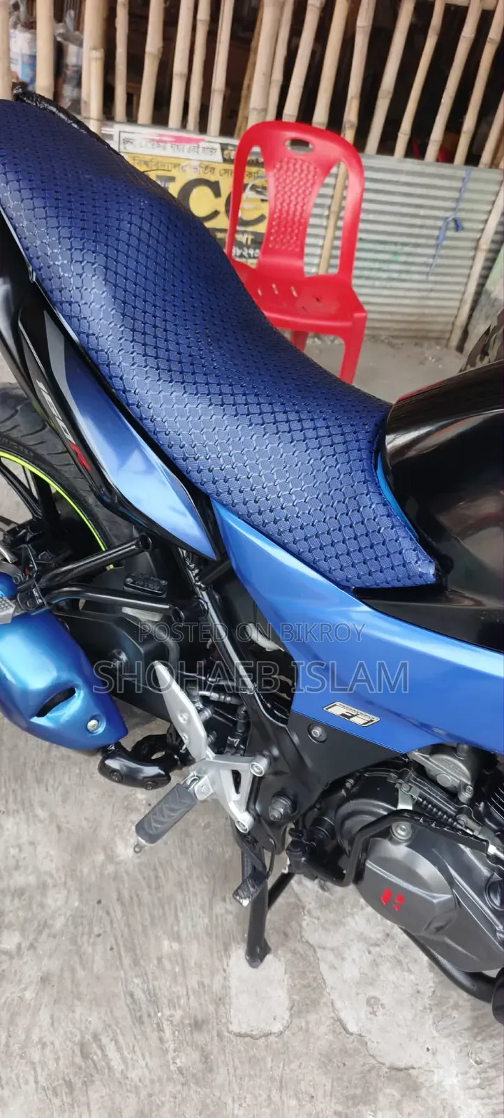 Hero Thriller 160R 4V 2022 Blue