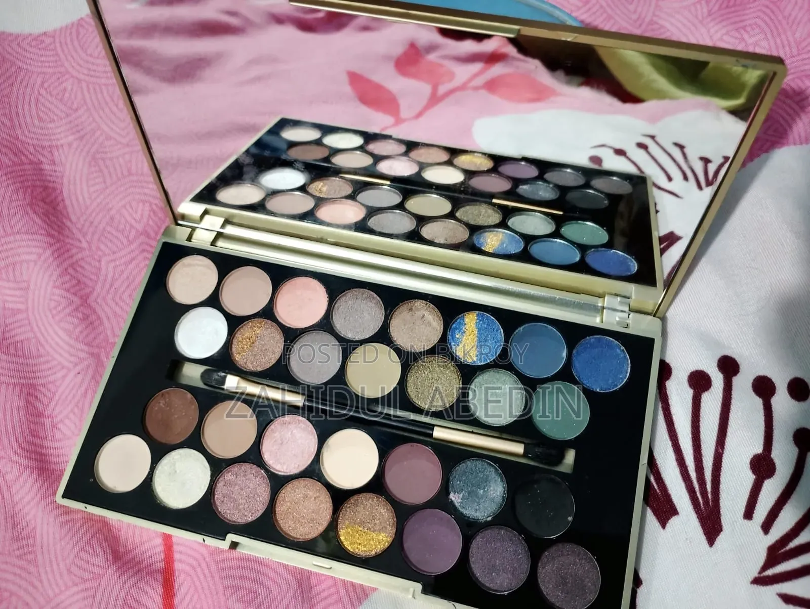 Makeup Item
