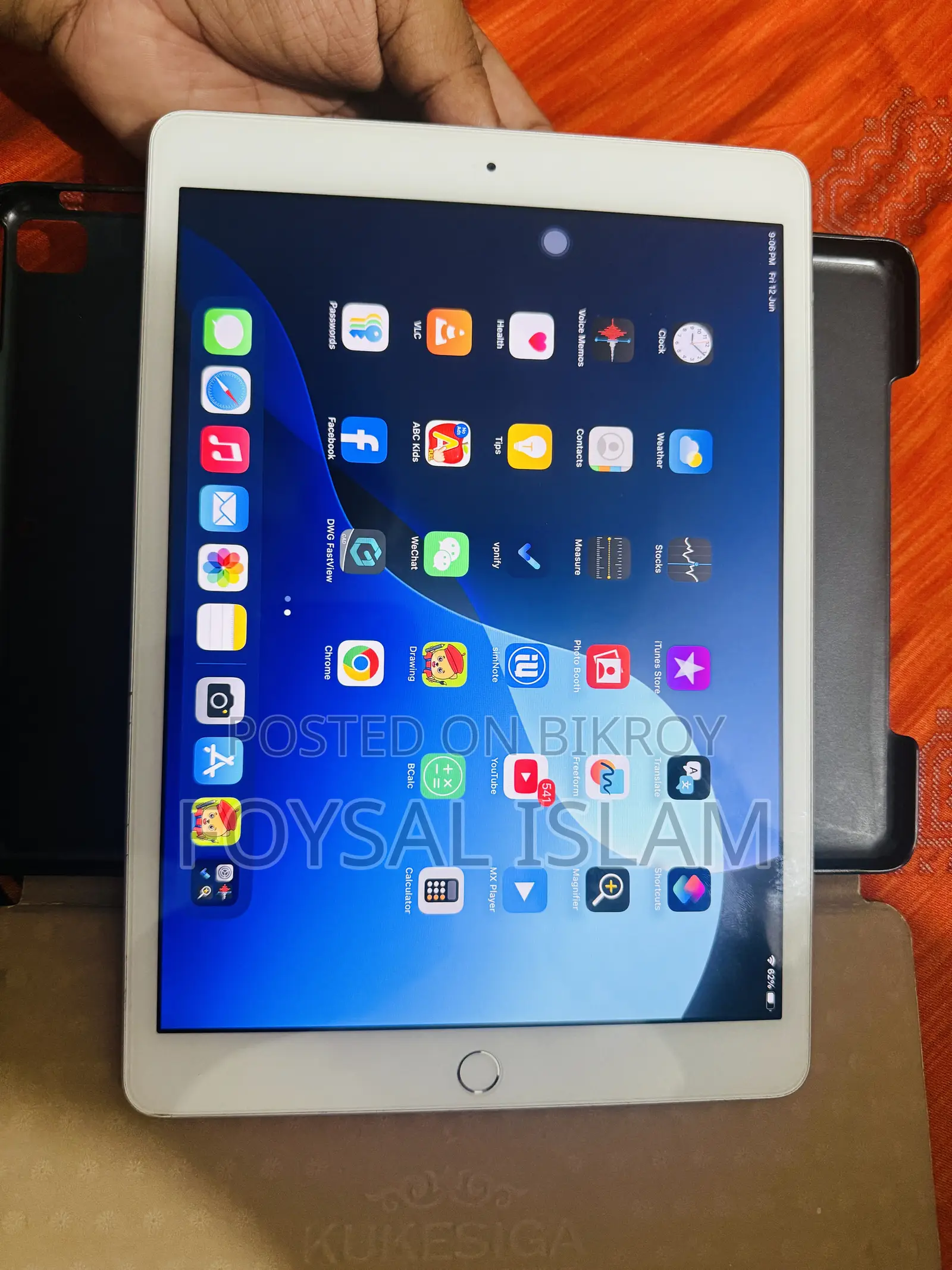 Apple iPad 10.2 (2019) 128 GB Silver