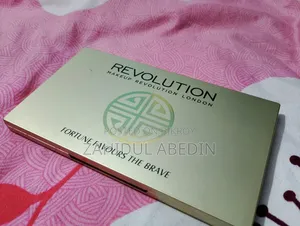 Makeup Item