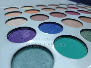 Makeup Item