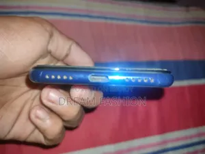 Mobile Phone 64 GB