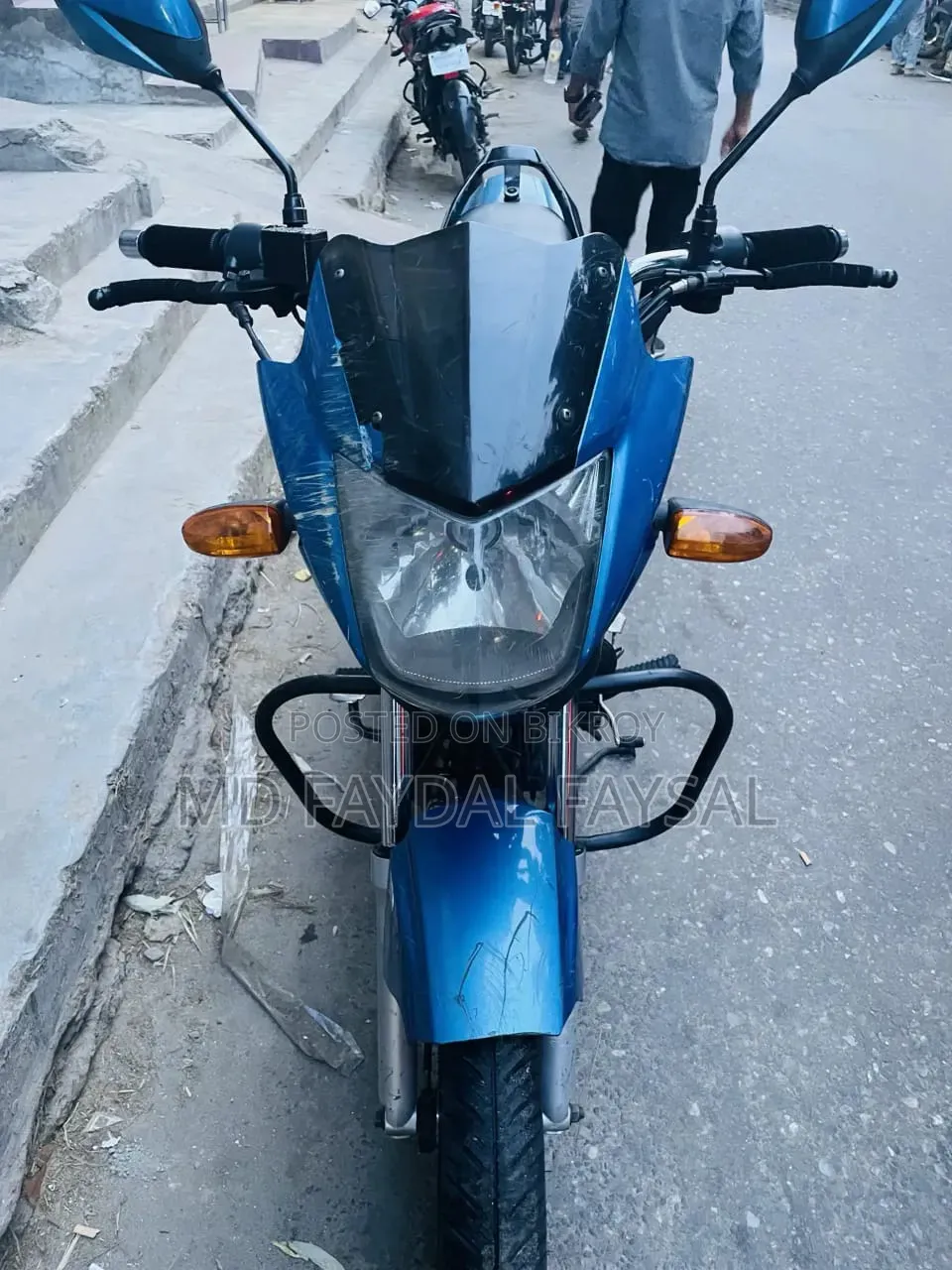 Runner Bullet 100 2021 Blue