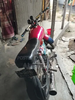Honda 2001 Red