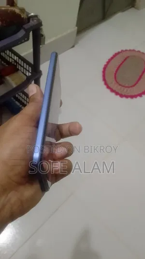 Vivo Y21 64 GB Blue