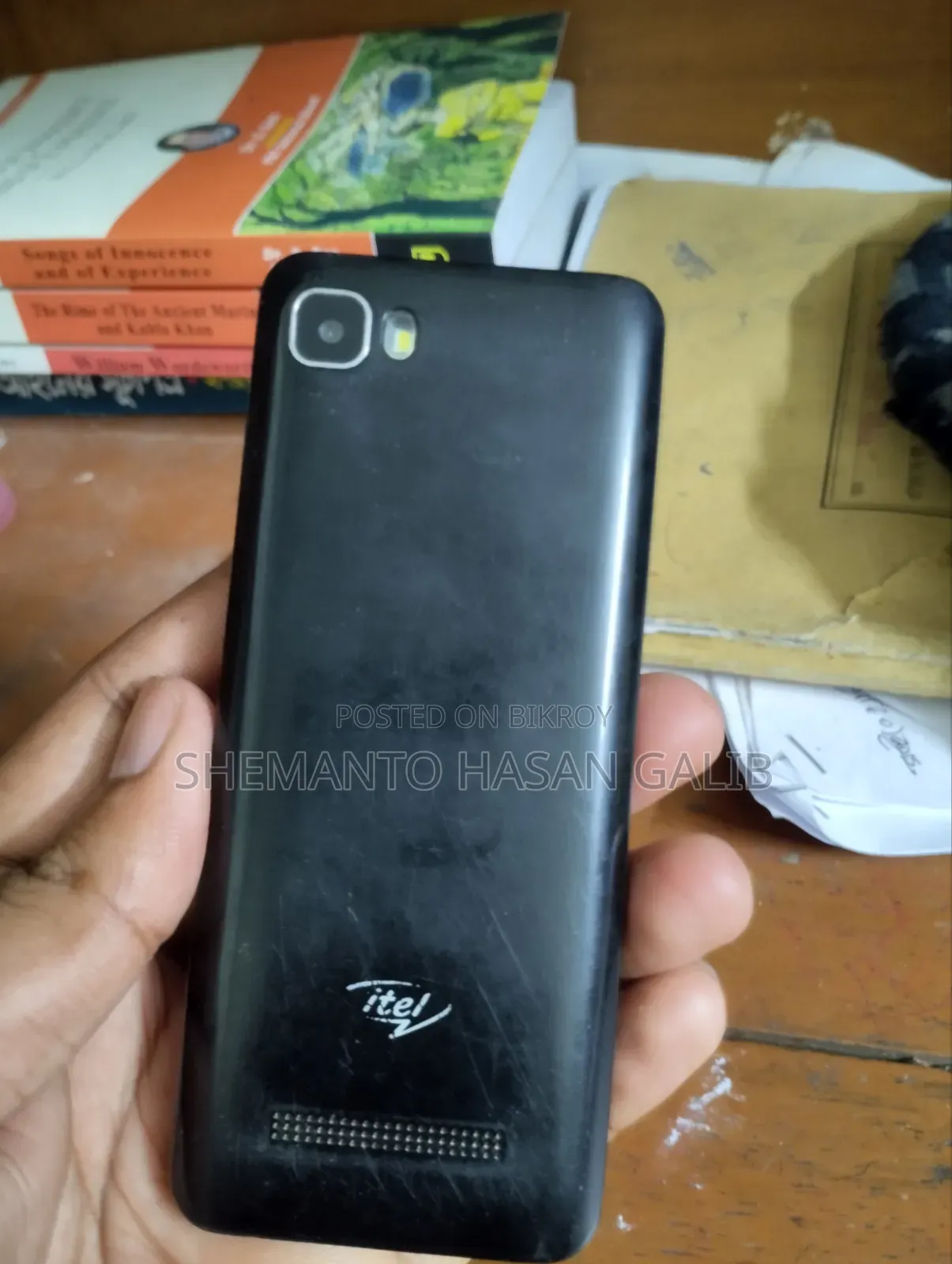Itel A04 32 GB Black