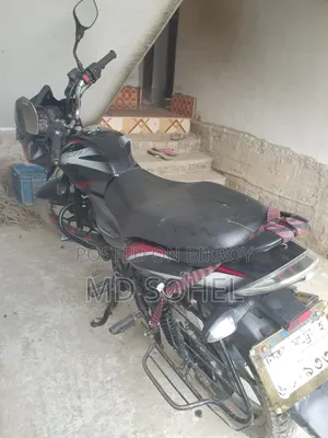 Bajaj Discover 125 2020 Black