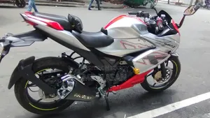 Suzuki Gixxer SF FI 2024 Orange