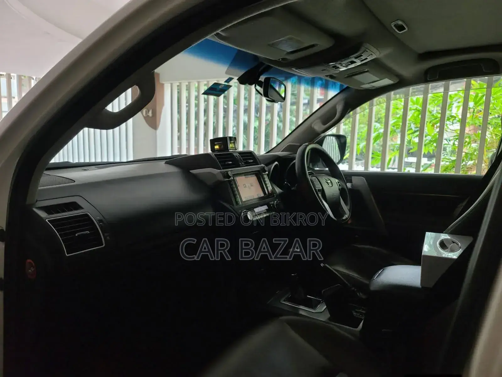 Toyota Land Cruiser Prado 2016 Pearl