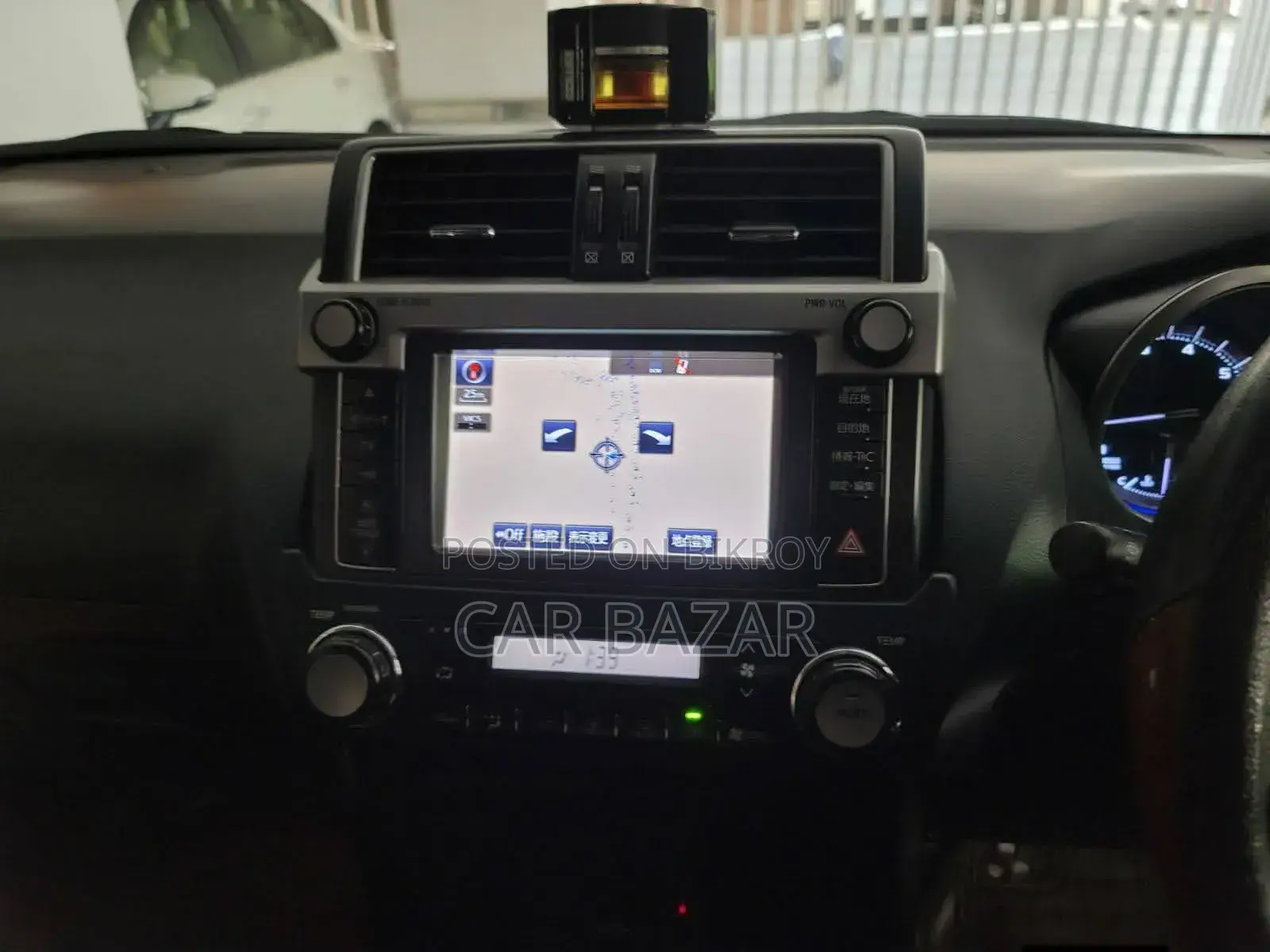 Toyota Land Cruiser Prado 2016 Pearl