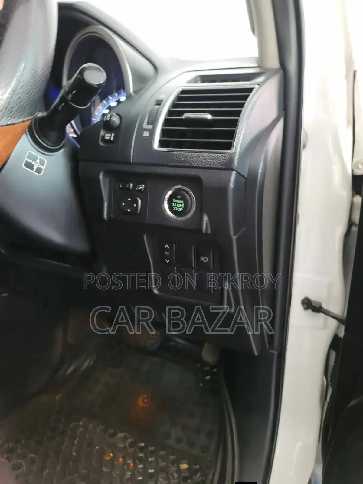 Toyota Land Cruiser Prado 2016 Pearl