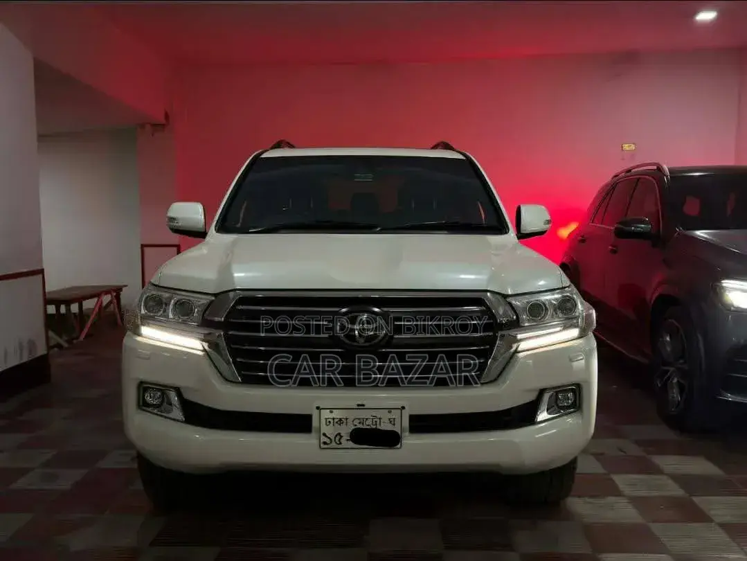 Toyota Land Cruiser 2017 Pearl