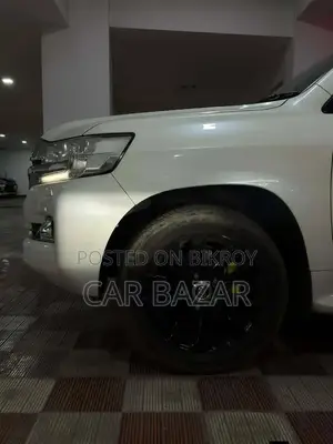 Toyota Land Cruiser 2017 Pearl
