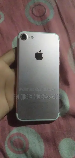 Apple iPhone 7 128 GB Gold