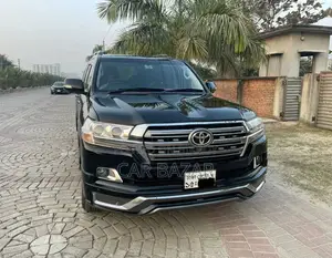 Toyota Land Cruiser 2015 Black