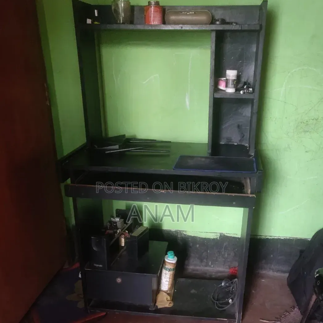 Computer Table