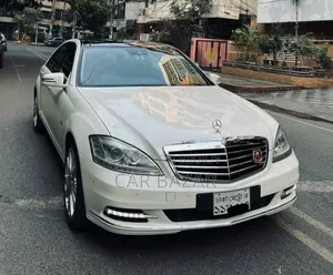 Mercedes-Benz S-Class 2011 Pearl