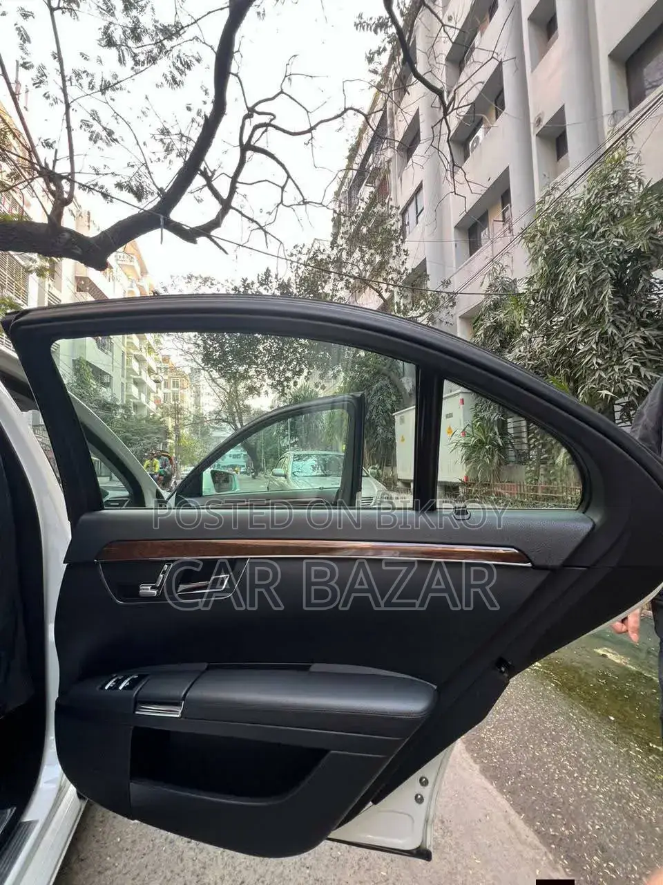 Mercedes-Benz S-Class 2011 Pearl