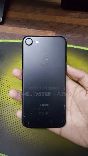 Apple iPhone 7 32 GB Black