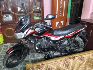 Bajaj Discover 125 2023 Black