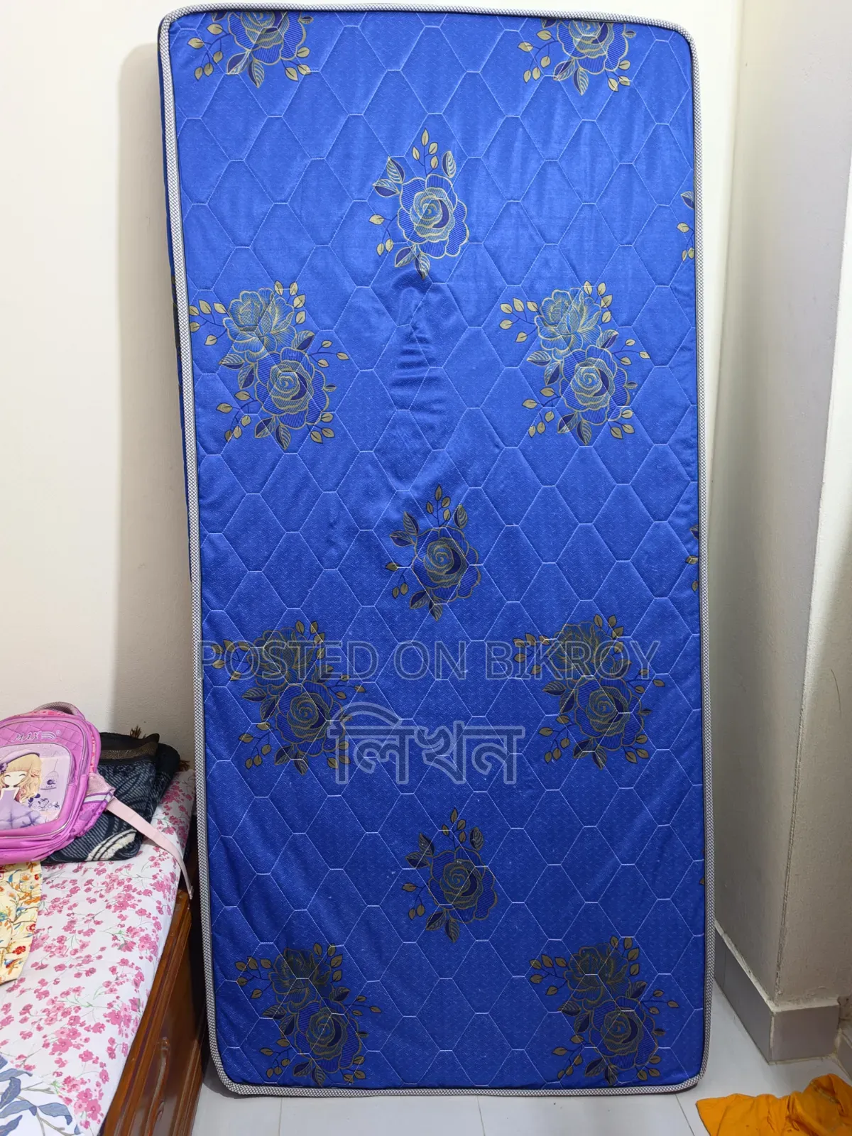 Single Size Mattress 7 Feet X 4 Feet