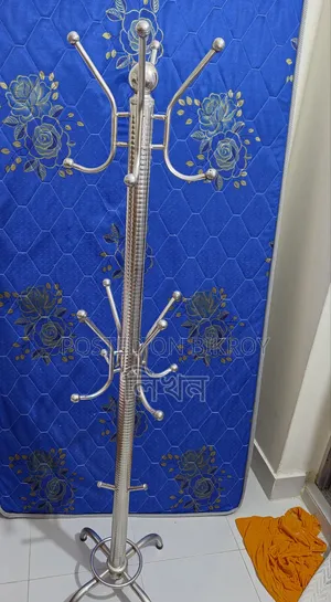 শার্ট র‍্যাক/হ্যাঙ্গার