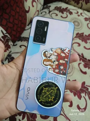 Vivo Y75 128 GB