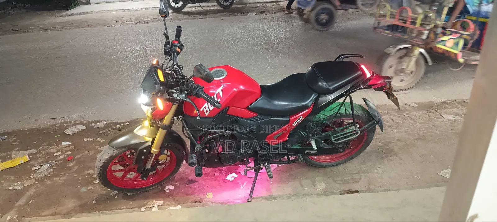 Runner Bolt 165R 2022 Red