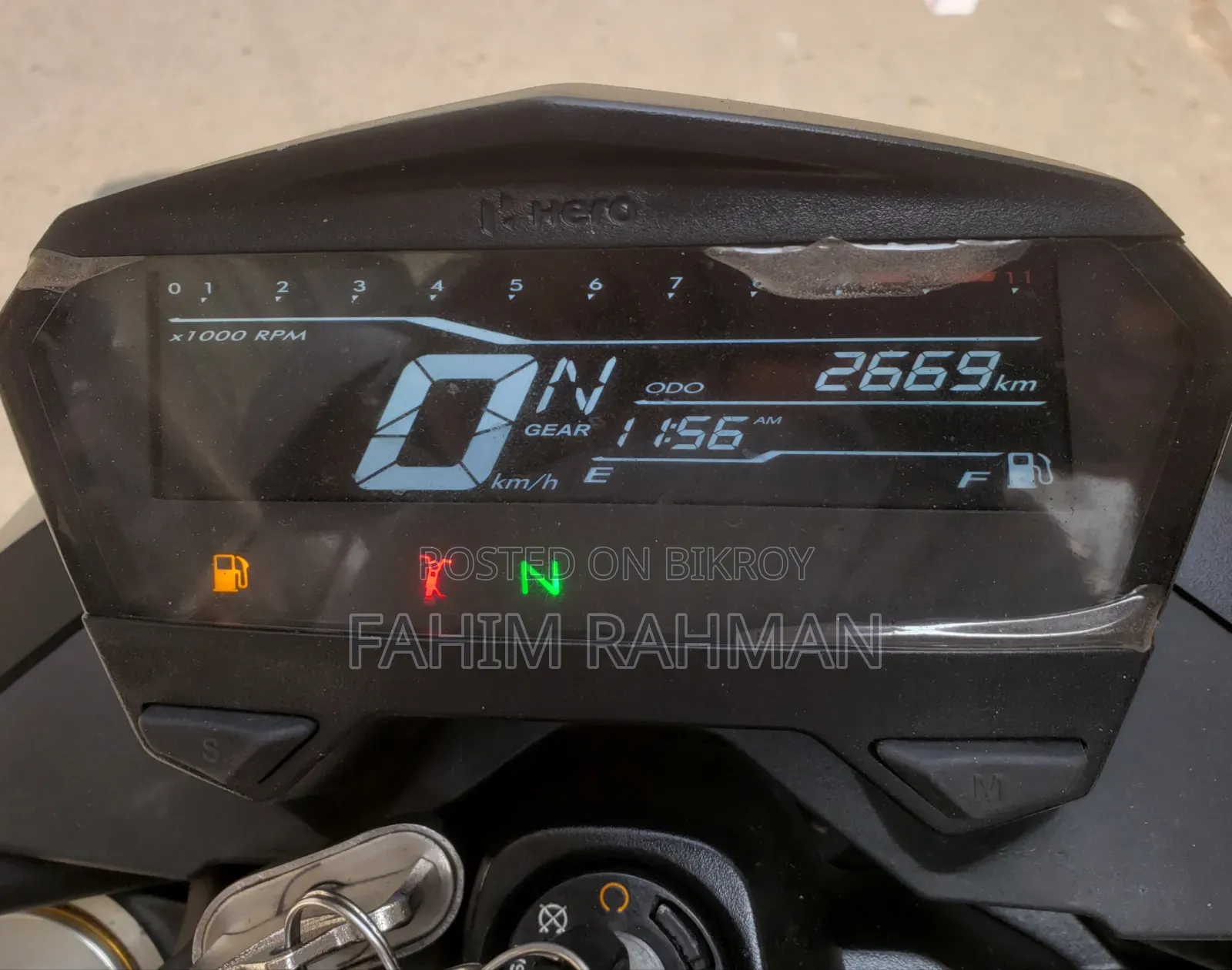 Hero Xtreme 160R 4V 2025 Brown