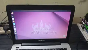 Laptop Asus X455LA 8GB Intel Core I3 HDD+SSD 1T