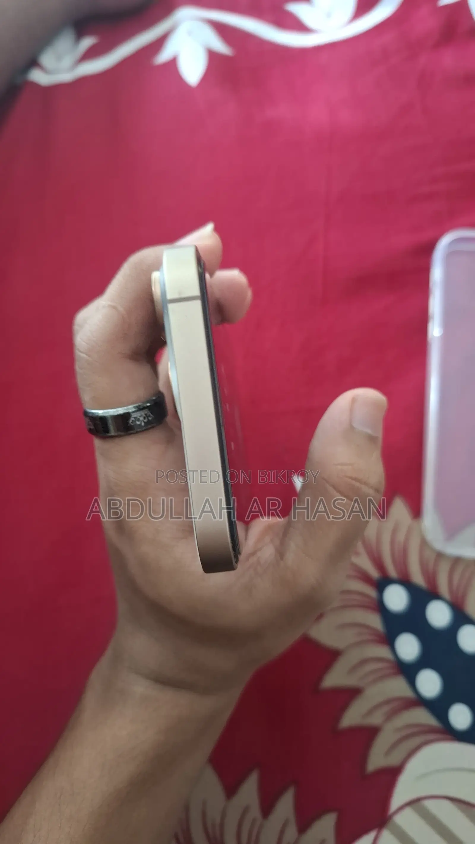 নতুন অ্যাপল আইফোন এক্সআর ১২৮ জিবি গোল্ড