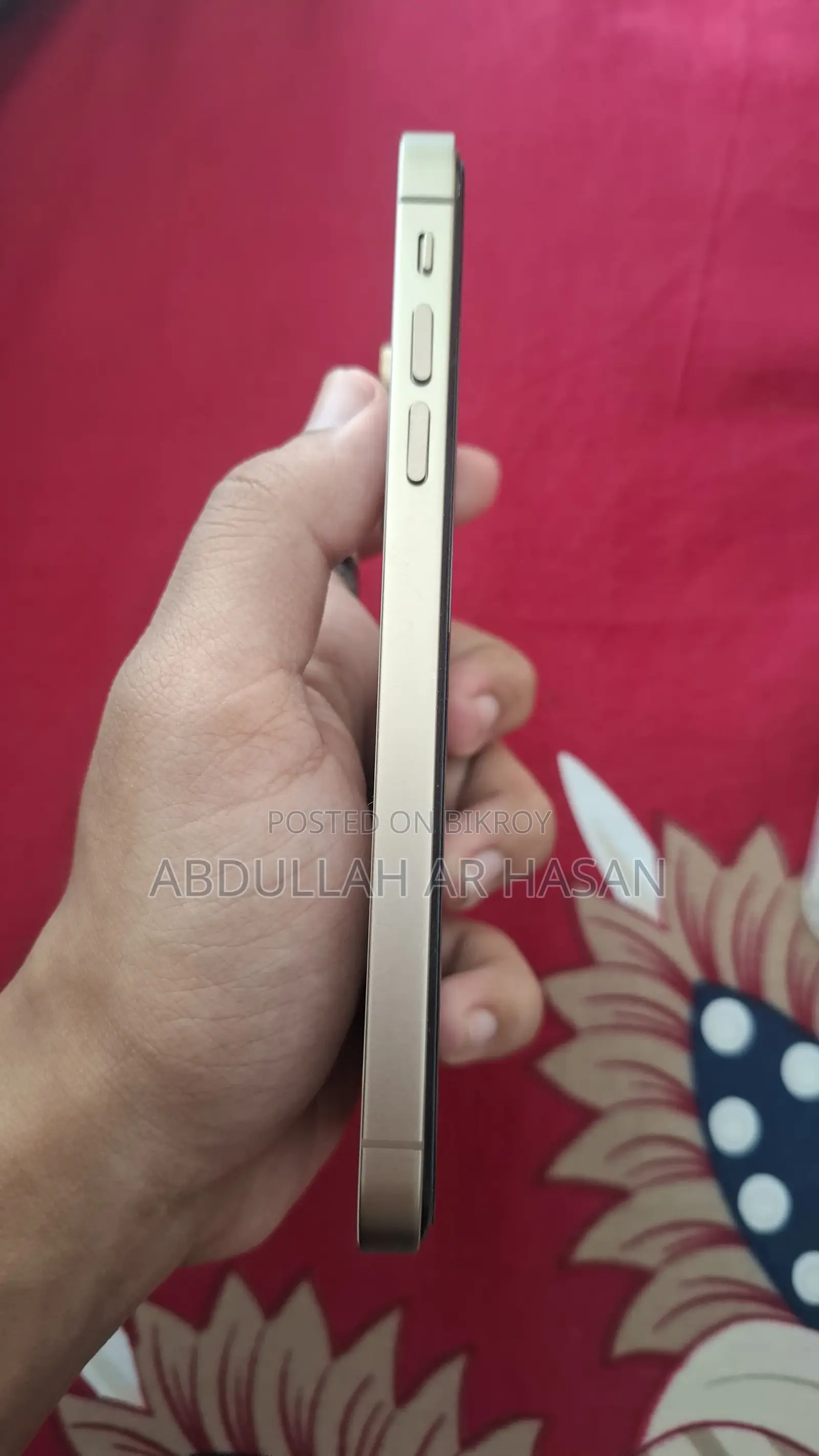 নতুন অ্যাপল আইফোন এক্সআর ১২৮ জিবি গোল্ড