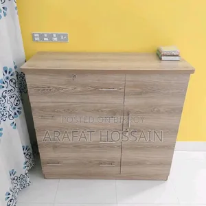 Regal Wardrobe for sale - Fixed Price