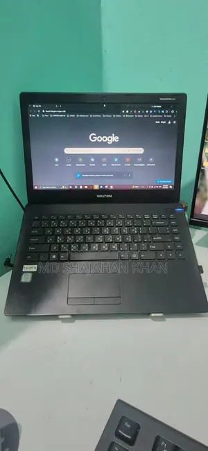 Laptop 8GB Intel Core I3 1TB HDD+SSD