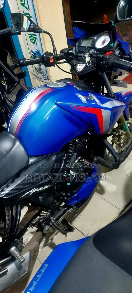 TVS Apache RTR 160 2V 2022 Blue