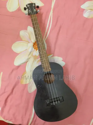 ইউকুলেলে টেনর সাইজ
