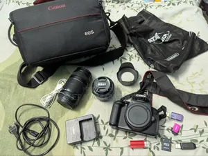 Canon 700d DSLR Camera (50mm Prime, 55-250mm Zoom Lens)