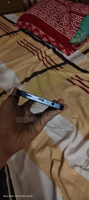 Samsung Galaxy A06 128 GB Gray