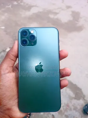 Apple iPhone 11 64 GB Blue