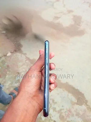 Apple iPhone 11 64 GB Blue