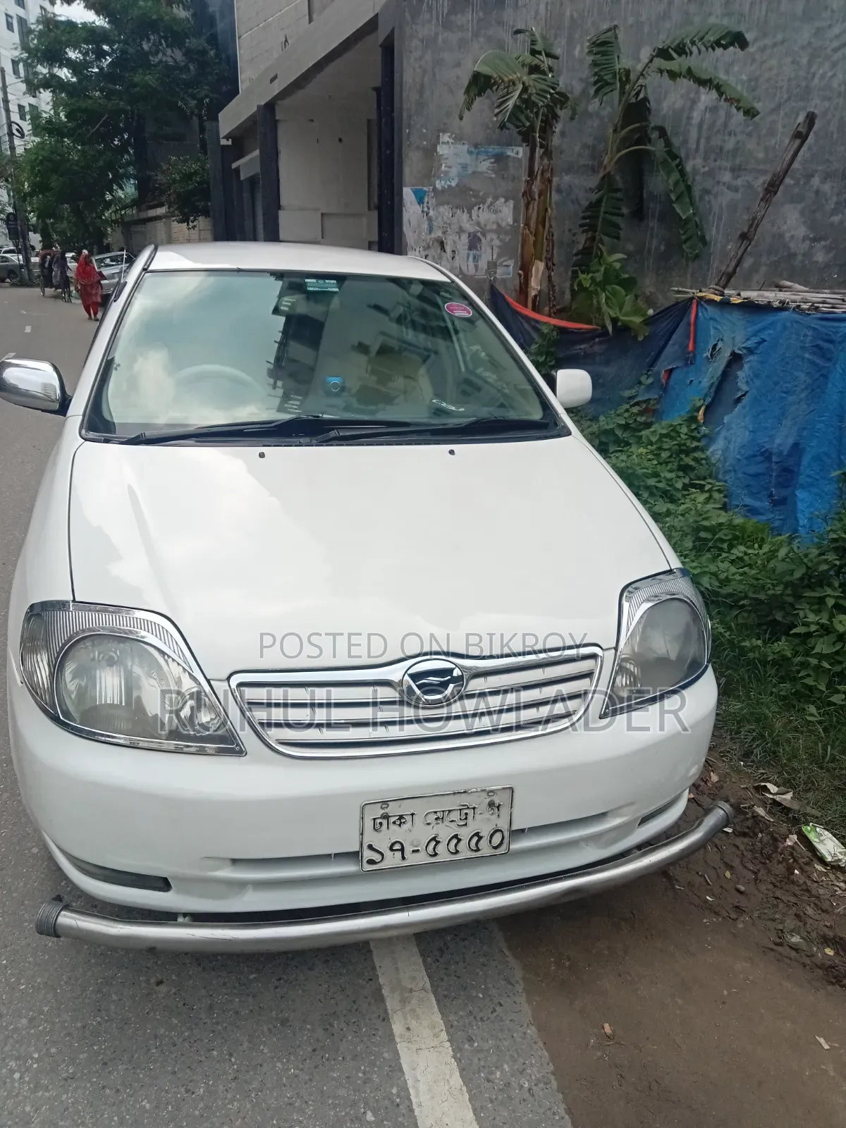 Toyota Noah 2002 White