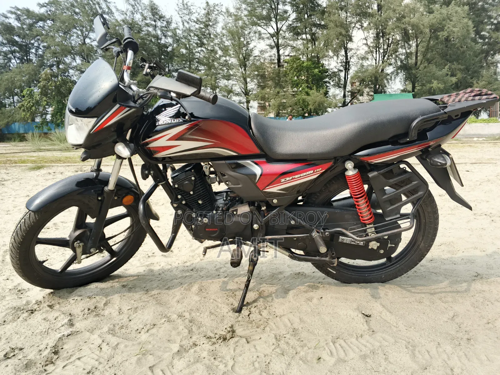 Honda 2025 Black