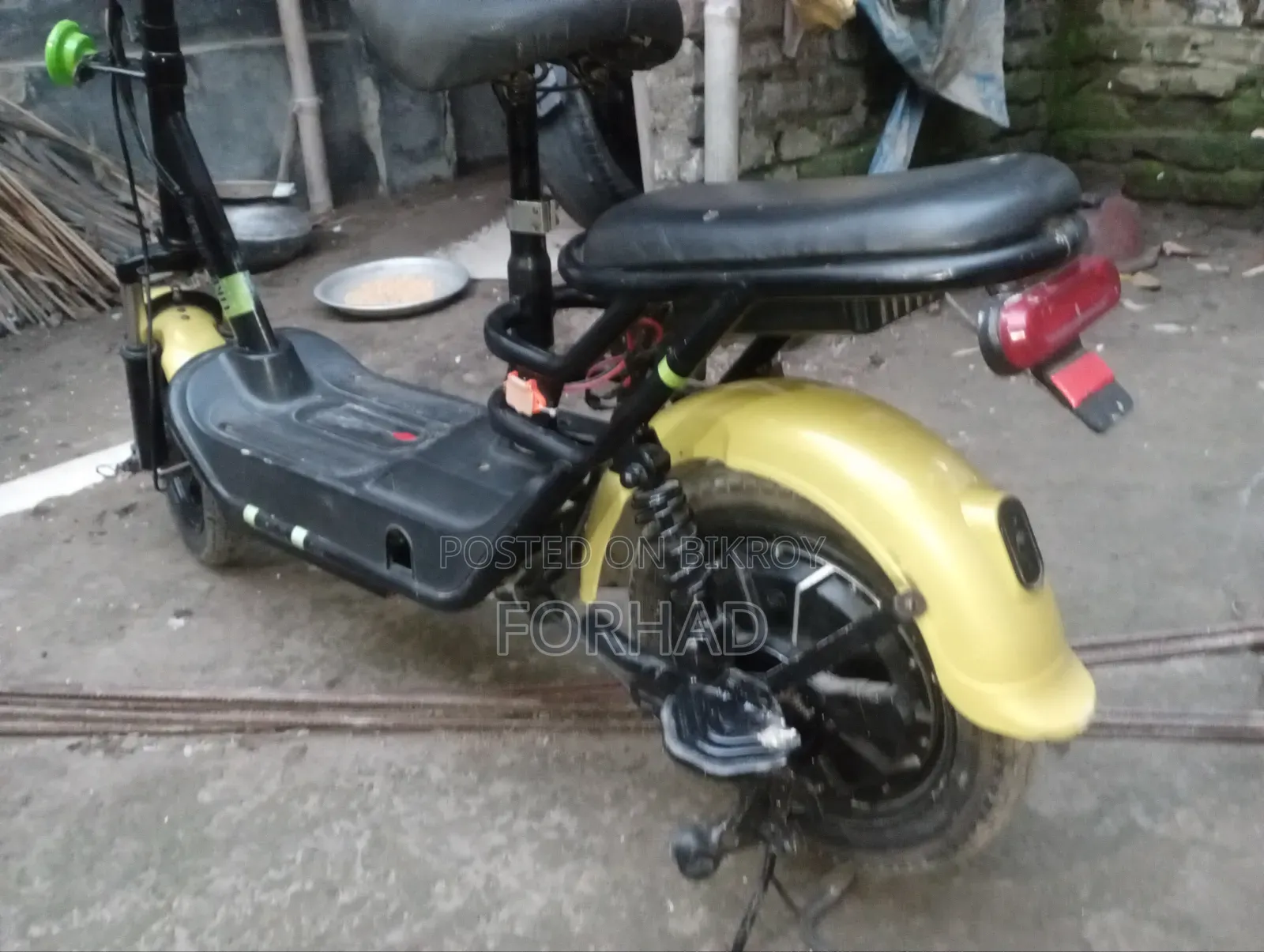 Motorcycle 2025 Yellow