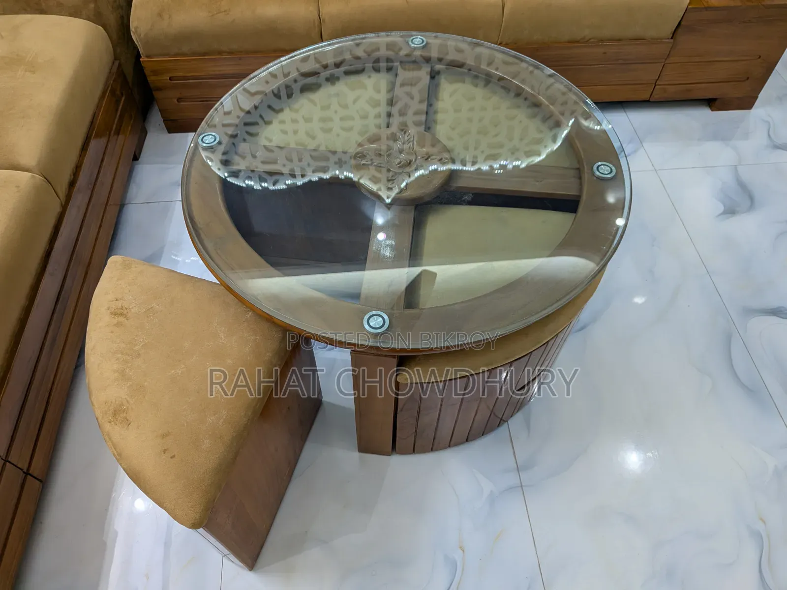 L- Shaped Sofa Set With Table