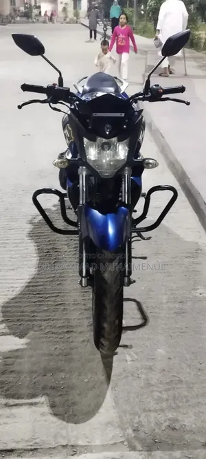 ইয়ামাহা এফজেড ২০২২ নীল